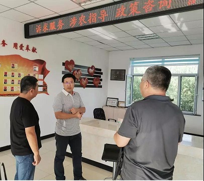 发动爱心企业参与扶贫  针对行业乱象做好整改 ——宁洪友调研脱贫及扫黑工作时提出新要求